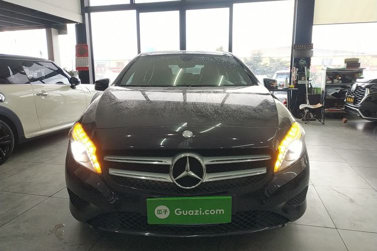 Used Mercedes-Benz A-Class 2015 A 200 Fashion Model Front