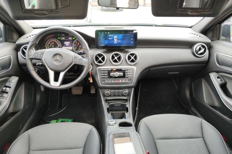 Used Mercedes-Benz A-Class 2015 A 180 Interior 2