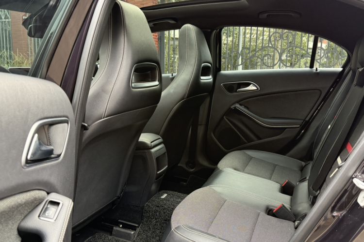 Used Mercedes-Benz A-Class 2015 A 180 Interior 3