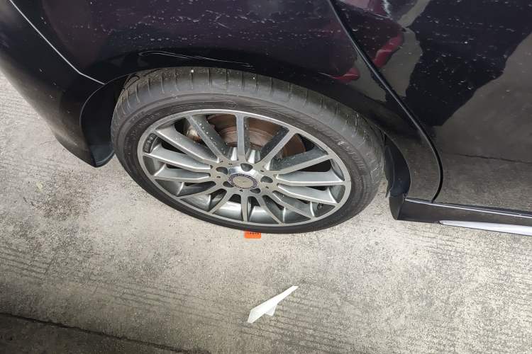 Used Mercedes-Benz A-Class 2015 A 200 Sport Edition Right Rear Wheel Hub