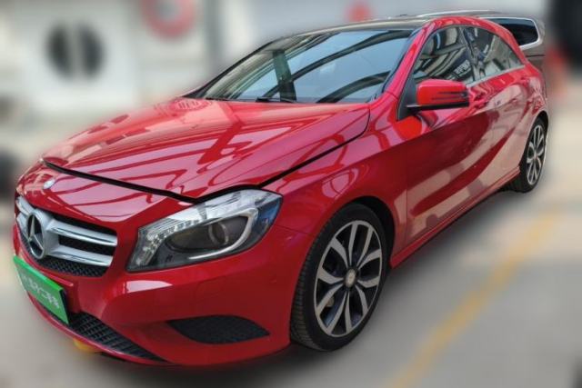 Used Mercedes-Benz A-Class 2015 A 200 Fashion Model