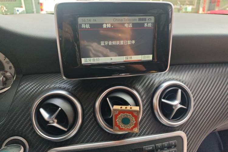 Used Mercedes-Benz A-Class 2015 A 200 Sport Edition Audio And AC Panel