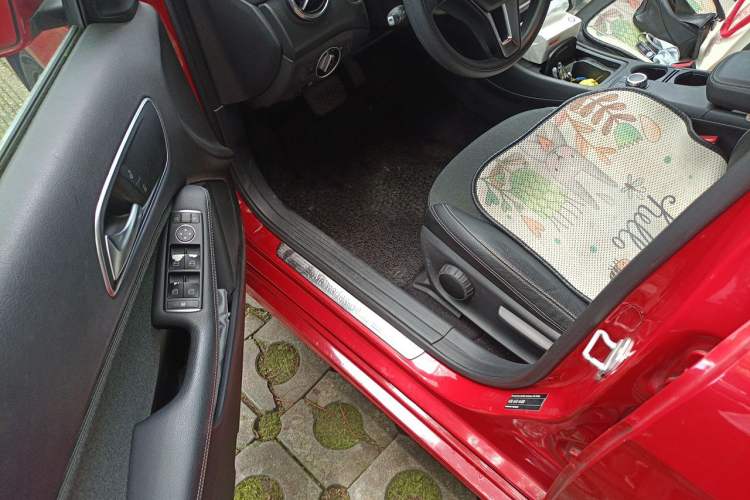 Used Mercedes-Benz A-Class 2015 A 180 Standard Model Driver Seat