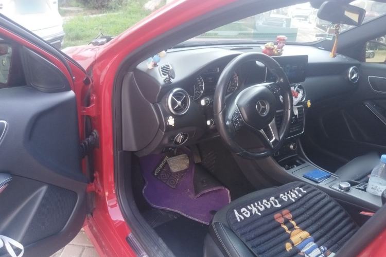 Used Mercedes-Benz A-Class 2015 A 180 Driver Seat