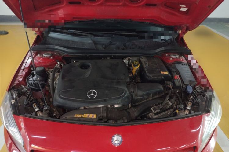 Used Mercedes-Benz A-Class 2015 A 180 Engine Bay