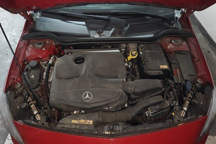 Used Mercedes-Benz A-Class 2015 A 180 Engine Bay