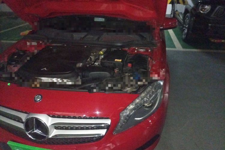Used Mercedes-Benz A-Class 2015 A 200 Fashion Model Engine Bay Left