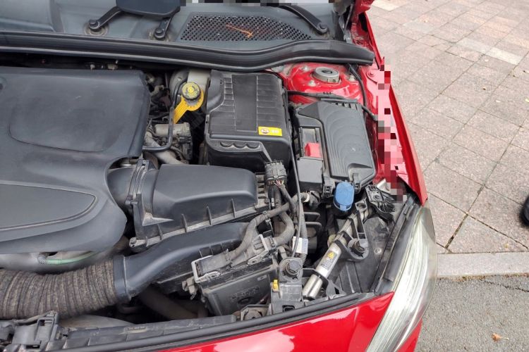Used Mercedes-Benz A-Class 2015 A 200 Sport Edition Engine Bay Left
