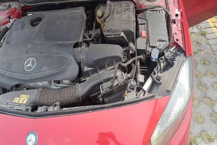 Used Mercedes-Benz A-Class 2015 A 180 Standard Model Engine Bay Left