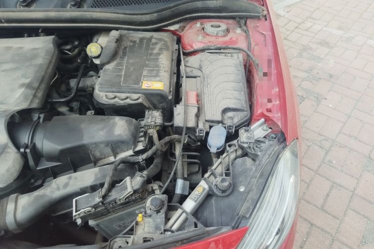 Used Mercedes-Benz A-Class 2015 A 180 Engine Bay Left