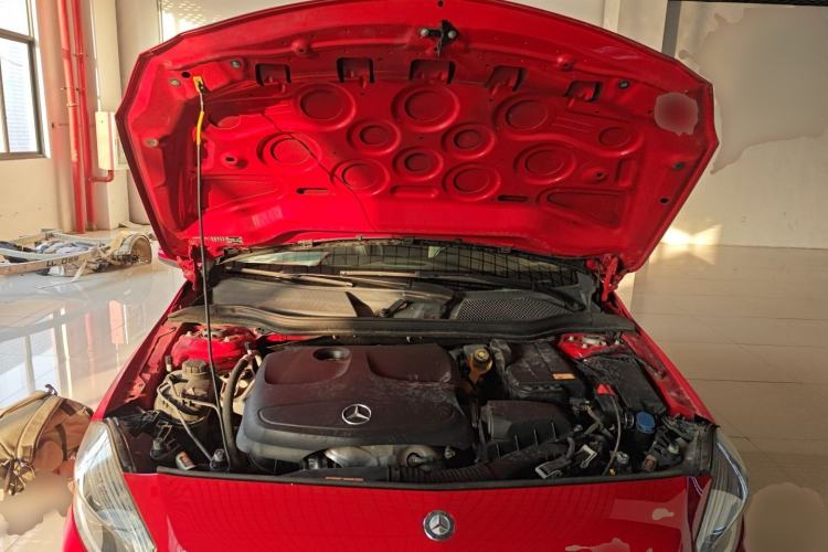 Used Mercedes-Benz A-Class 2015 A 180 Standard Model Engine Bay