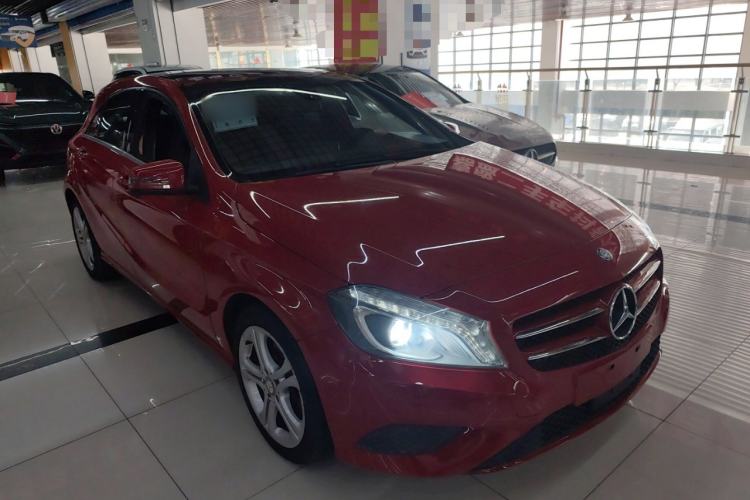 Used Mercedes-Benz A-Class 2015 A 180 Standard Model Exterior 1