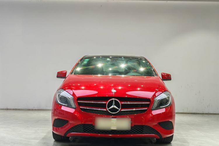 Used Mercedes-Benz A-Class 2015 A 180 Exterior 1