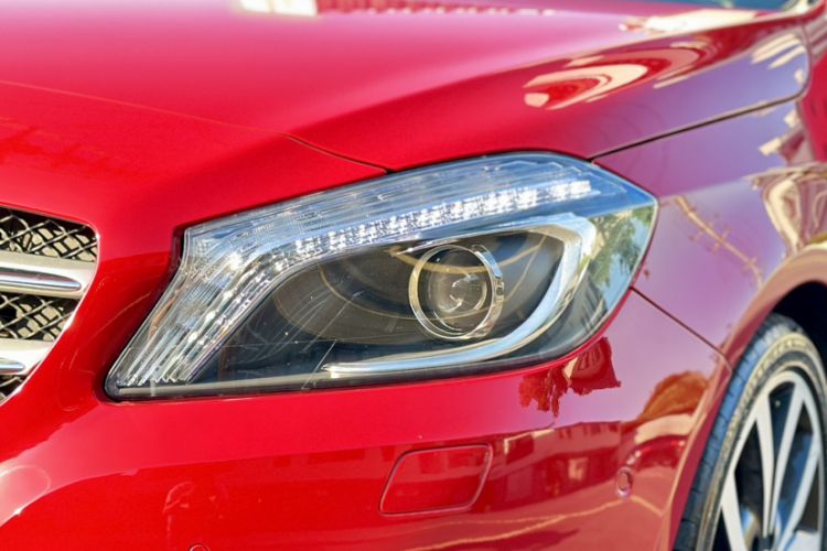 Used Mercedes-Benz A-Class 2015 A 200 Fashion Model Exterior 3
