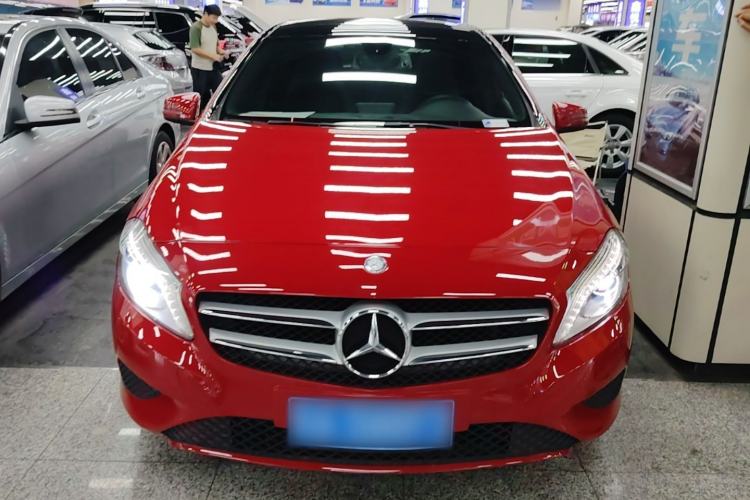 Used Mercedes-Benz A-Class 2015 A 200 Fashion Model Front