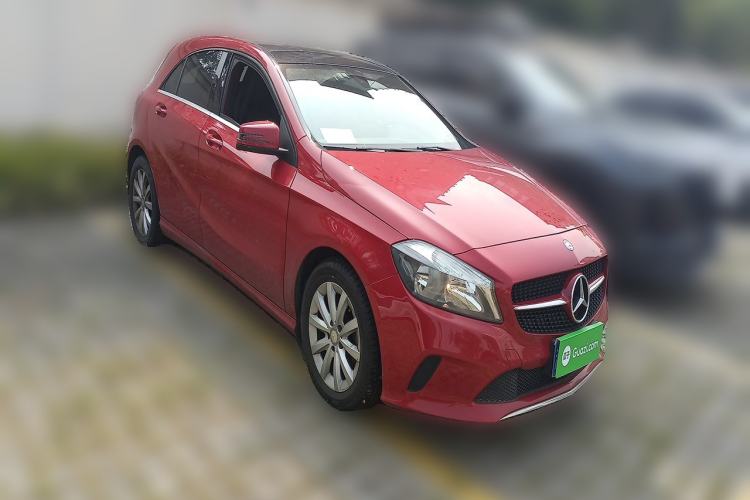 Used Mercedes-Benz A-Class 2015 A 180 Standard Model Front Right 45 Deg