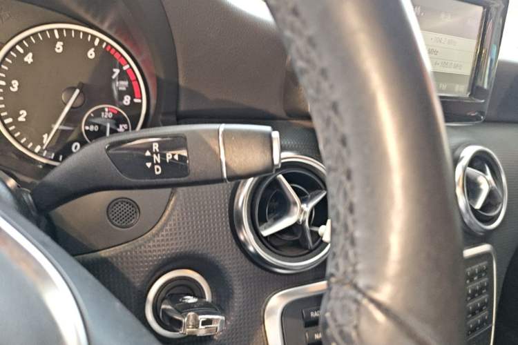Used Mercedes-Benz A-Class 2015 A 180 Gear Lever