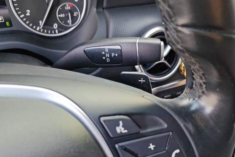 Used Mercedes-Benz A-Class 2015 A 180 Gear Lever