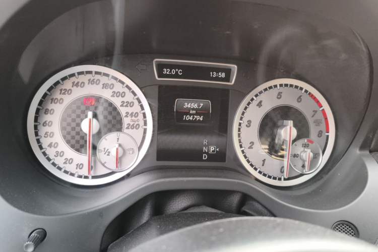 Used Mercedes-Benz A-Class 2015 A 200 Fashion Model Instrument Cluster