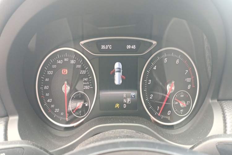 Used Mercedes-Benz A-Class 2015 A 180 Standard Model Instrument Cluster