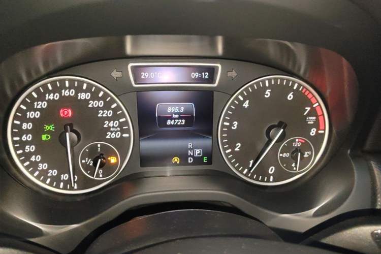 Used Mercedes-Benz A-Class 2015 A 180 Instrument Cluster