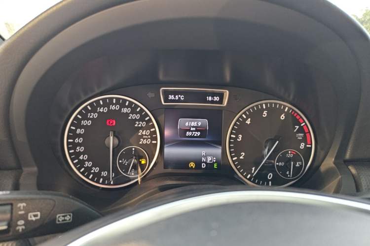 Used Mercedes-Benz A-Class 2015 A 180 Instrument Cluster
