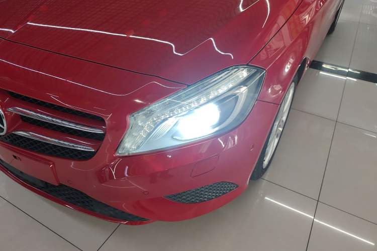 Used Mercedes-Benz A-Class 2015 A 180 Standard Model Left Front Headlight
