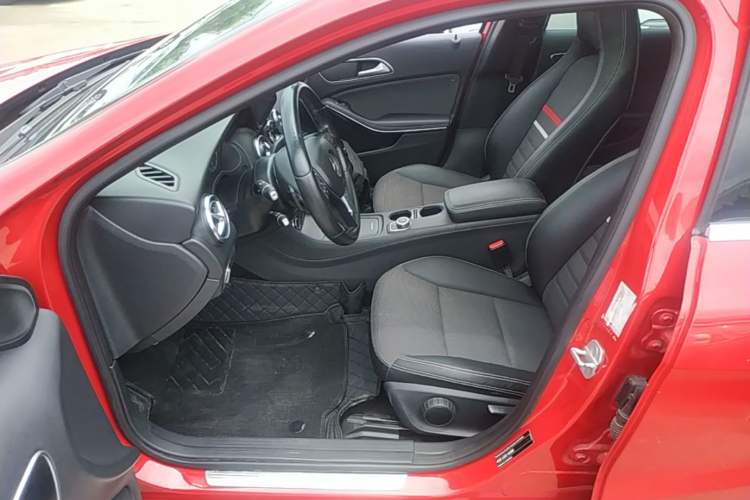 Used Mercedes-Benz A-Class 2015 A 180 Left Front Seat