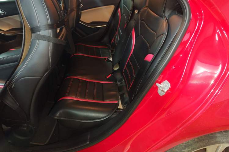 Used Mercedes-Benz A-Class 2015 A 180 Left Rear Seat