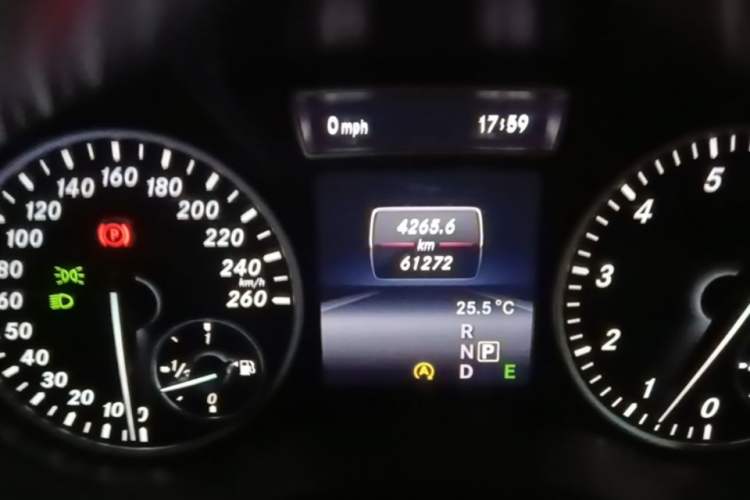 Used Mercedes-Benz A-Class 2015 A 180 Odometer Close Up