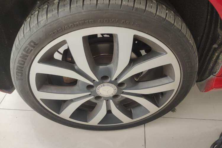 Used Mercedes-Benz A-Class 2015 A 200 Fashion Model Right Rear Wheel Hub
