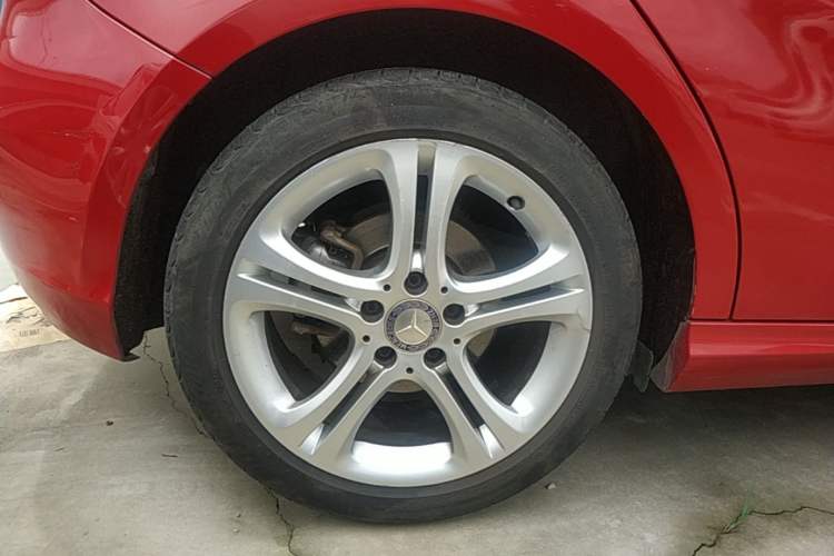 Used Mercedes-Benz A-Class 2015 A 180 Right Rear Wheel Hub