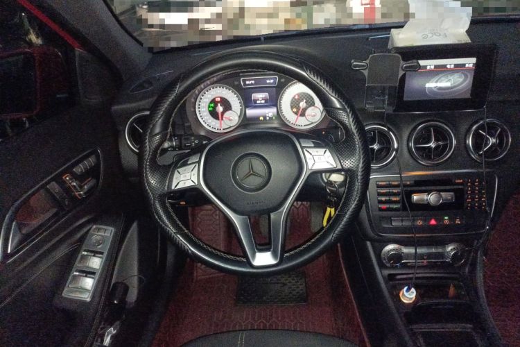 Used Mercedes-Benz A-Class 2015 A 200 Fashion Model Steering Wheel