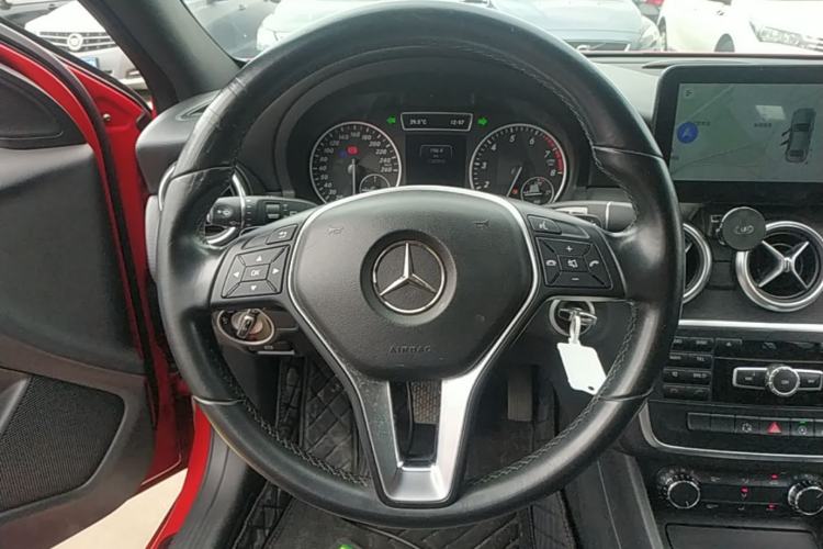 Used Mercedes-Benz A-Class 2015 A 180 Steering Wheel