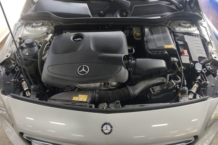 Used Mercedes-Benz A-Class 2015 A 180 Engine Bay