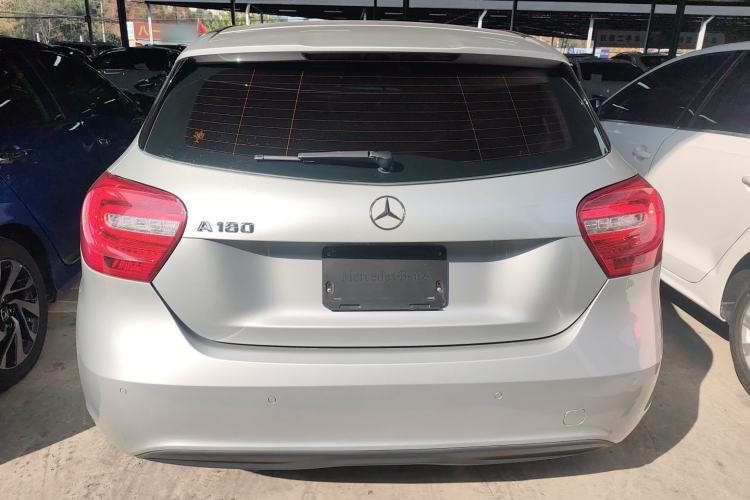Used Mercedes-Benz A-Class 2015 A 180 Exterior 4