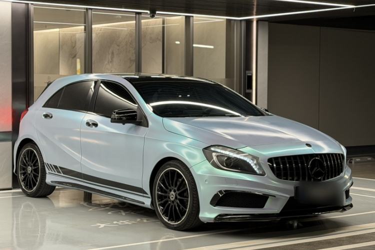 Used Mercedes-Benz A-Class 2015 A 200 Sport Edition Exterior 8