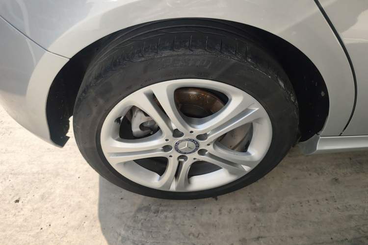Used Mercedes-Benz A-Class 2015 A 180 Exterior 8