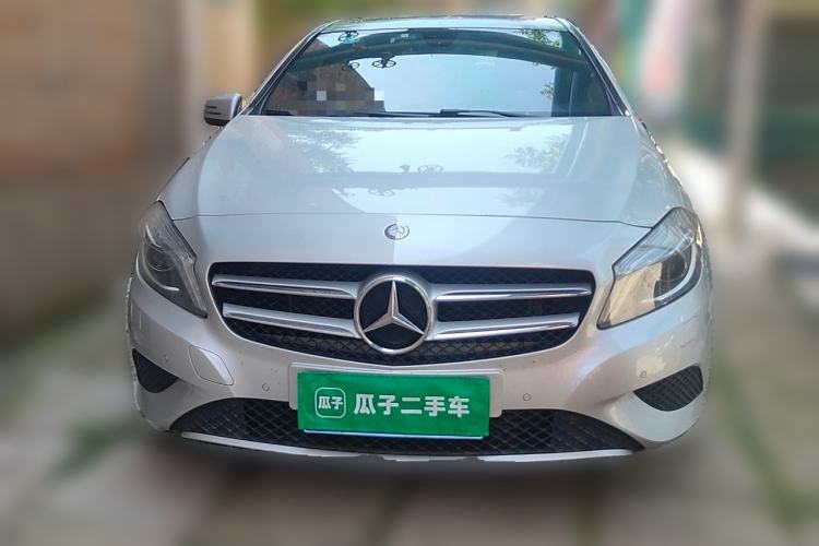 Used Mercedes-Benz A-Class 2015 A 200 Fashion Model Front