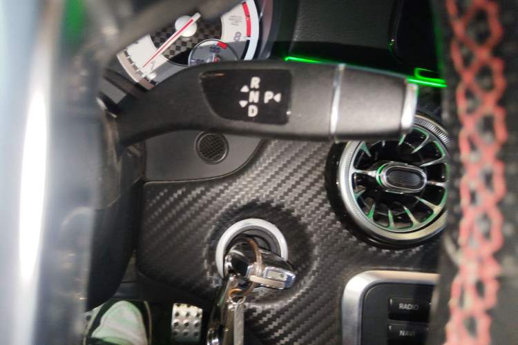 Used Mercedes-Benz A-Class 2015 A 200 Sport Edition Gear Lever