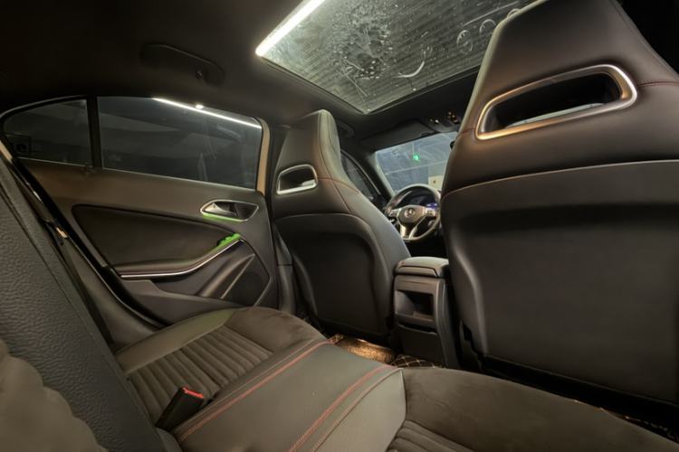 Used Mercedes-Benz A-Class 2015 A 200 Sport Edition Interior 2