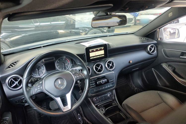 Used Mercedes-Benz A-Class 2015 A 180 Interior 2