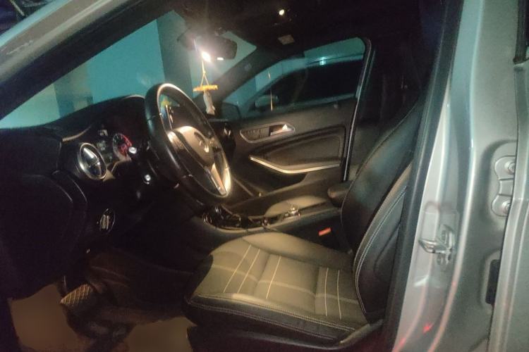 Used Mercedes-Benz A-Class 2015 A 200 Fashion Model Left Front Seat