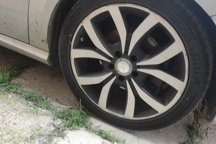 Used Mercedes-Benz A-Class 2015 A 200 Fashion Model Right Front Wheel Hub