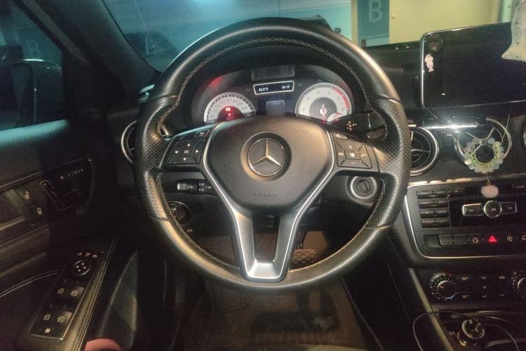 Used Mercedes-Benz A-Class 2015 A 200 Fashion Model Steering Wheel
