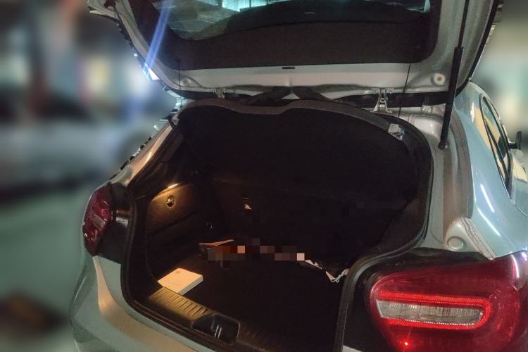 Used Mercedes-Benz A-Class 2015 A 200 Fashion Model Trunk
