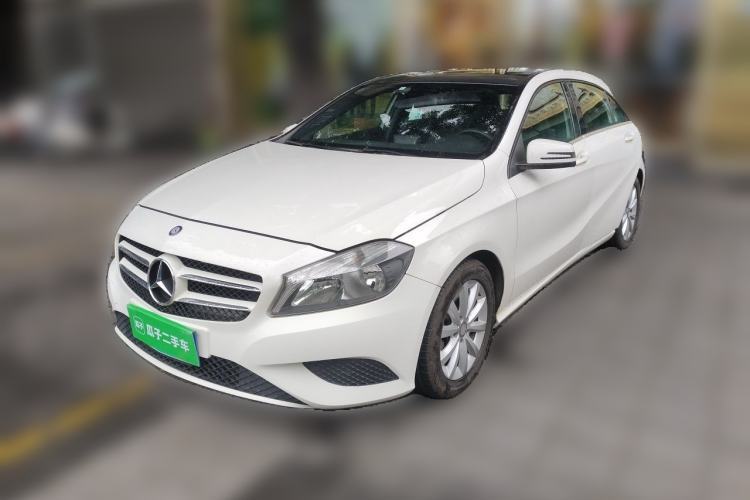 Used Mercedes-Benz A-Class 2015 A 180 Standard Model Guazi used car, China used car export, Used car for sale, Used  cars, Cheapest cars for sale