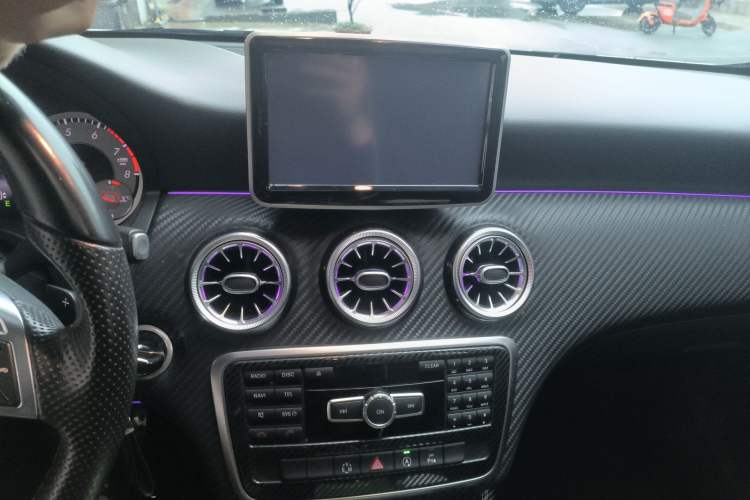 Used Mercedes-Benz A-Class 2015 A 200 Sport Edition Audio And AC Panel