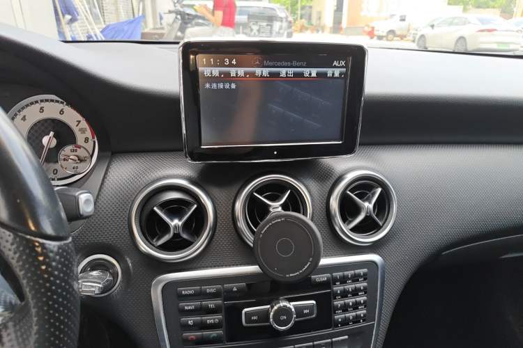 Used Mercedes-Benz A-Class 2015 A 200 Fashion Model Audio And AC Panel