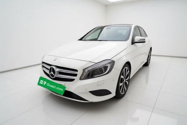 Used Mercedes-Benz A-Class 2015 A 200 Fashion Model